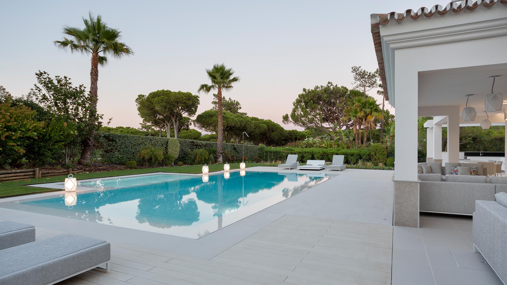 jutta-07-23--0008-sfp-7906-1