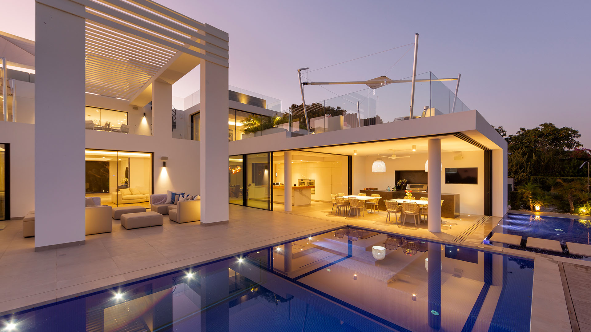 San Lorenzo Exterior (8)