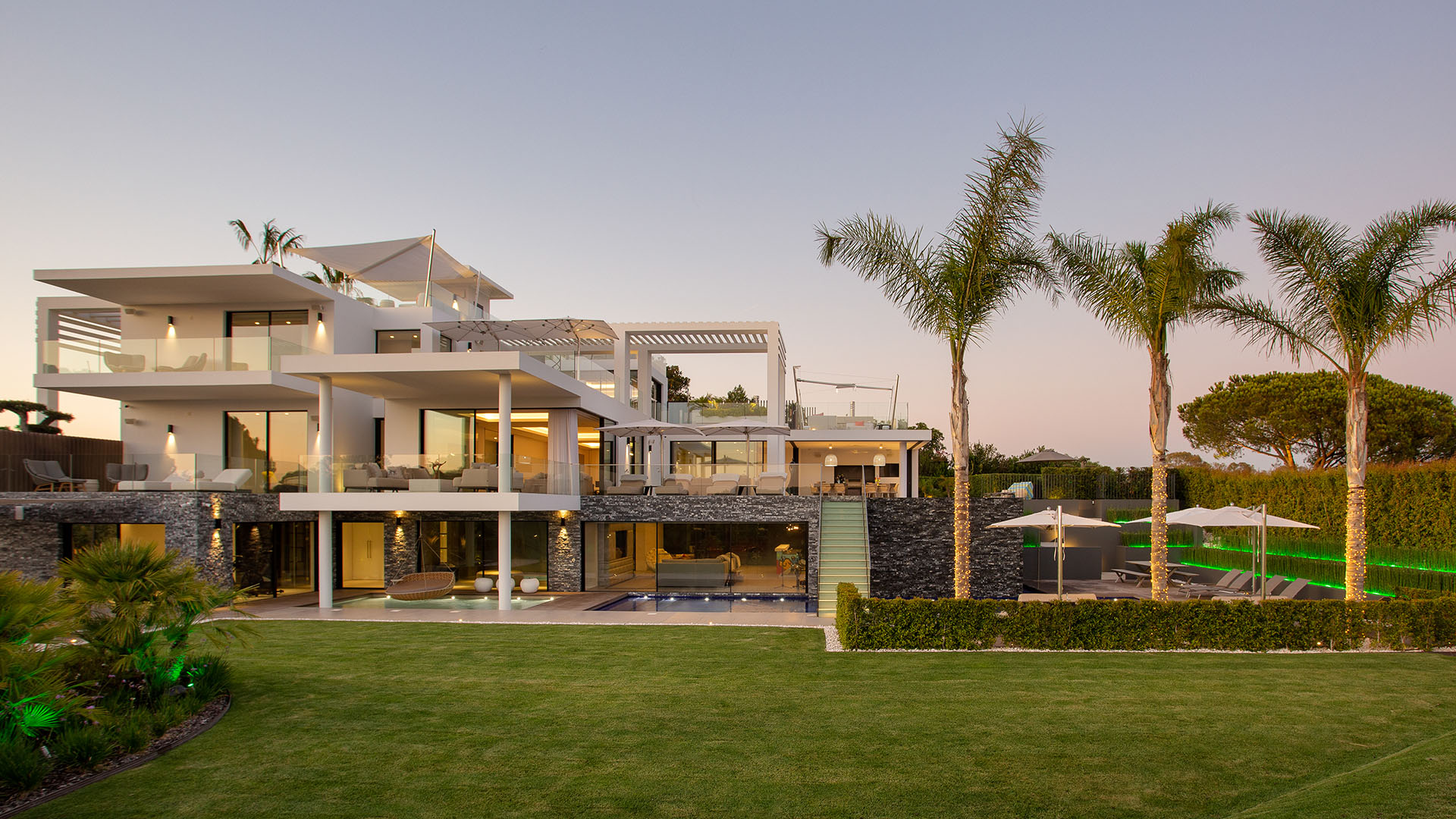 San Lorenzo Exterior (9)